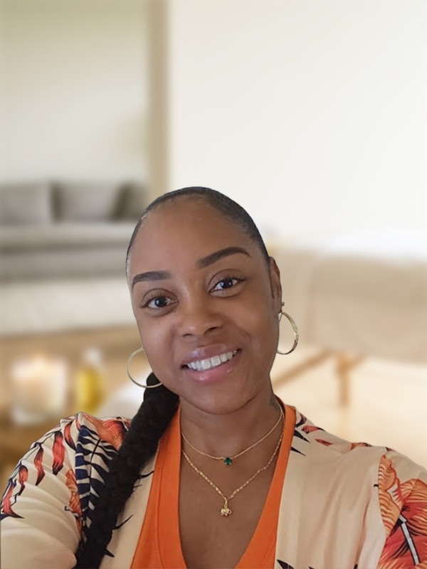 Shanika Hill, traveling massage specialist serving Los Angeles and Orange County